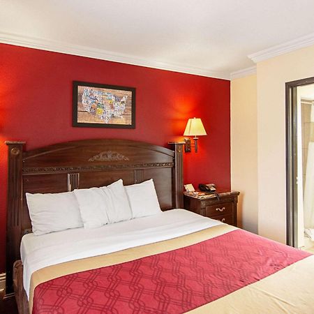 Econo Lodge Long Beach I-405 Extérieur photo