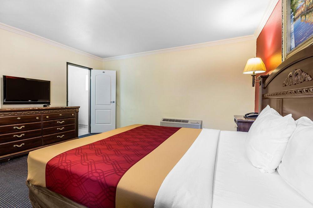 Econo Lodge Long Beach I-405 Extérieur photo